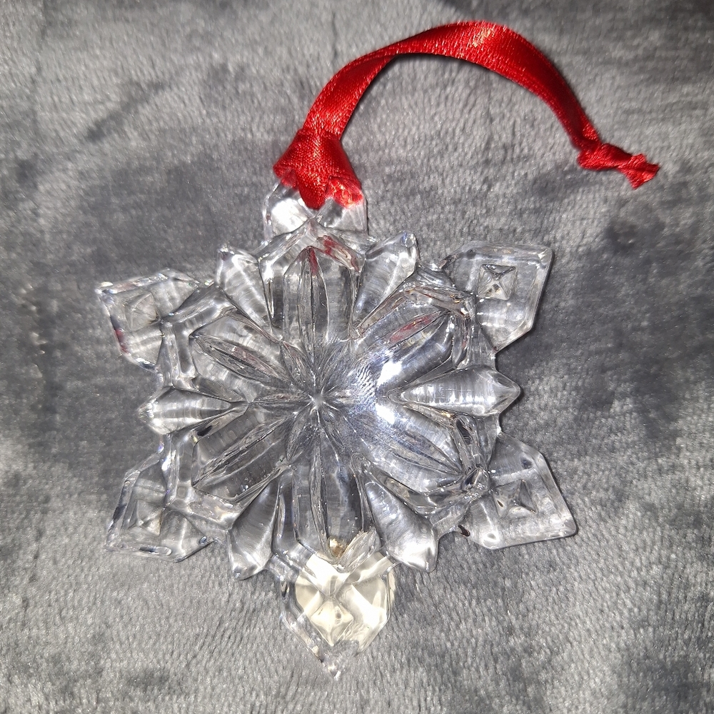 Vintage Snowflake Ornament~Lead Crystal~Suncatcher~Mikasa?